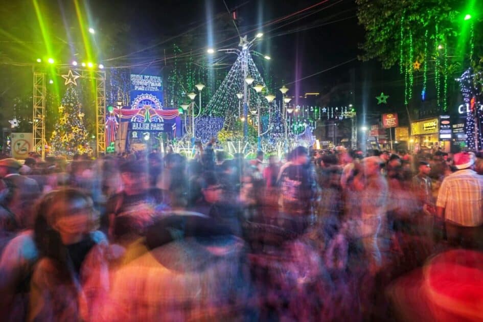 Vibrant nightlife at kolkata christmas festival